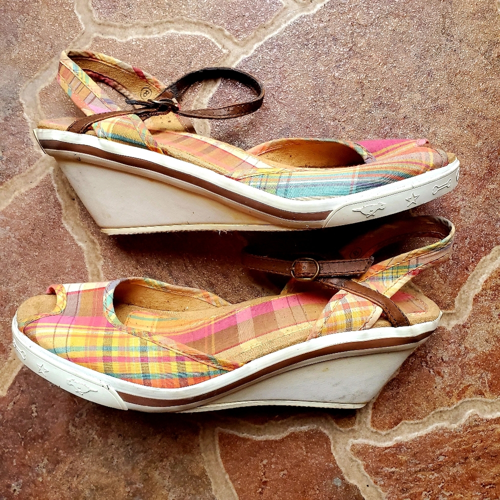 Rocket Dog Plaid Wedges